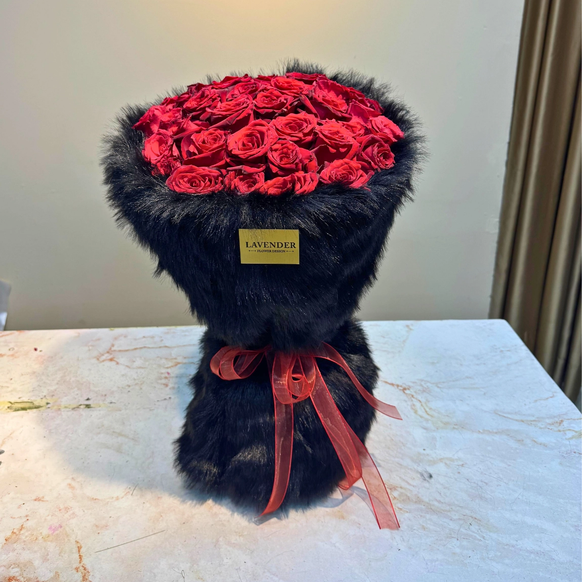 Glow Kırmızı Güller