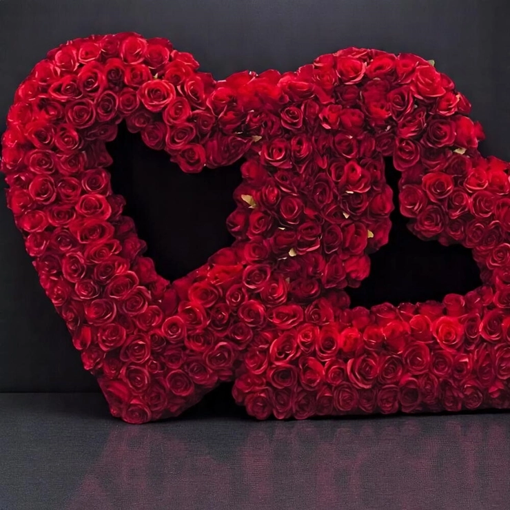 Luxury Heart Roses