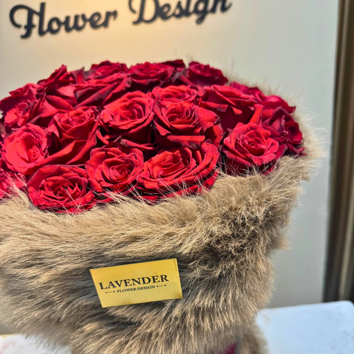 Mono Kırmızı Güller