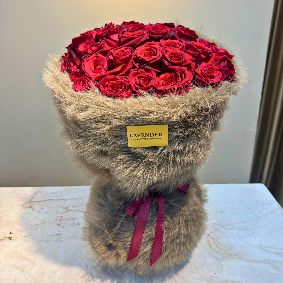 Mono Kırmızı Güller