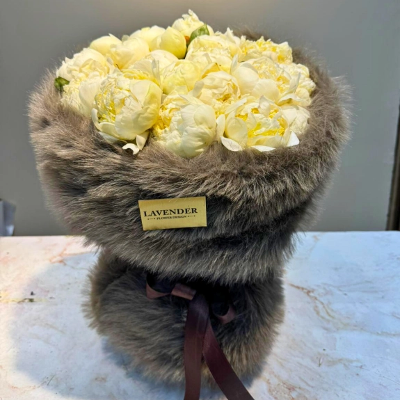 Nova Beyaz Şakayıklar