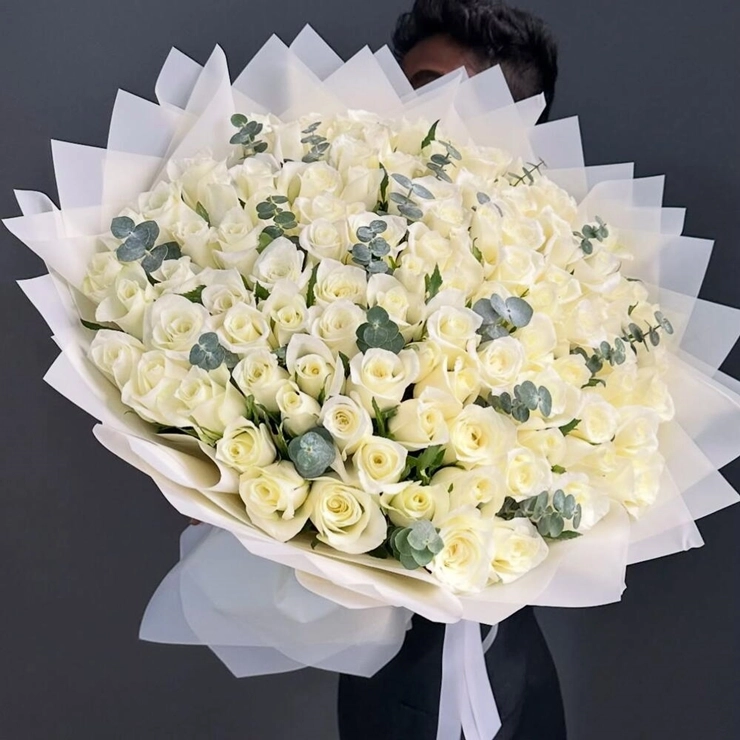 Timeless Elegance White Roses